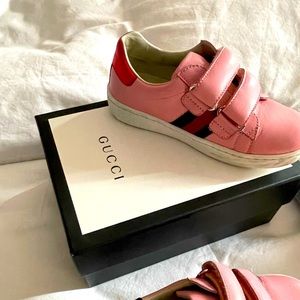 Gucci girl running shoes
